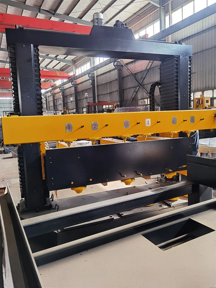 Column Balustrade CNC 6 Heads Stone Cutting Profiling Machine